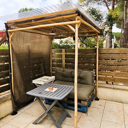 Sous Les Pins Vakantiehuis Agde